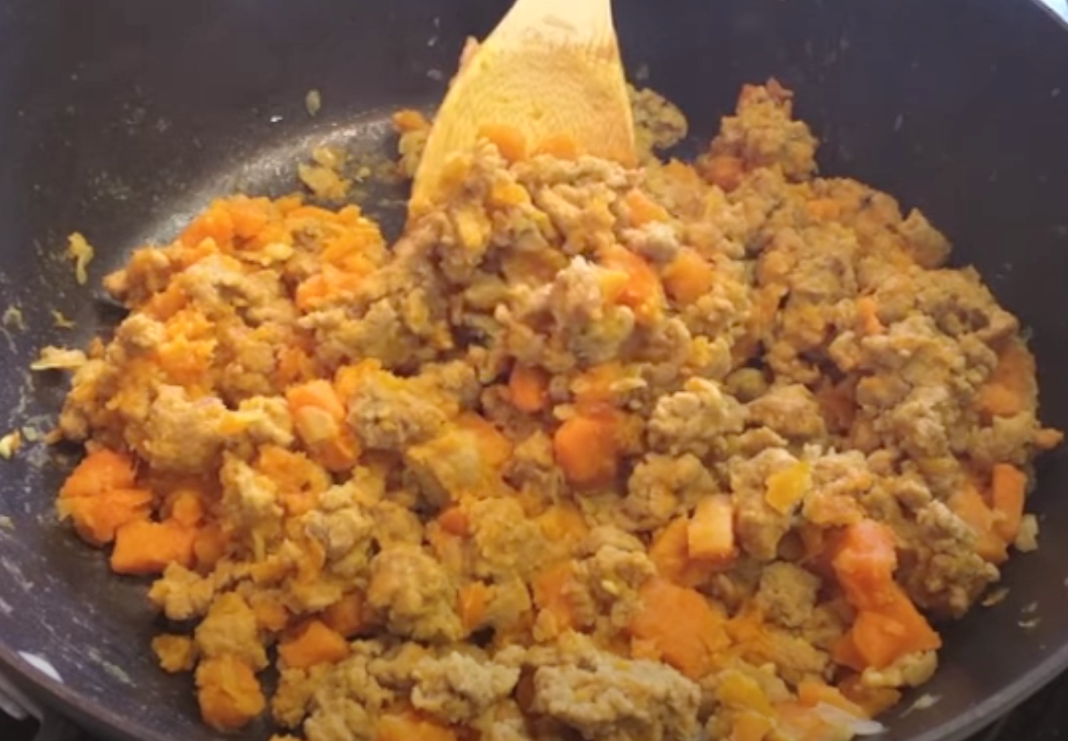 PICADILLO DE PAVO Y BONIATO