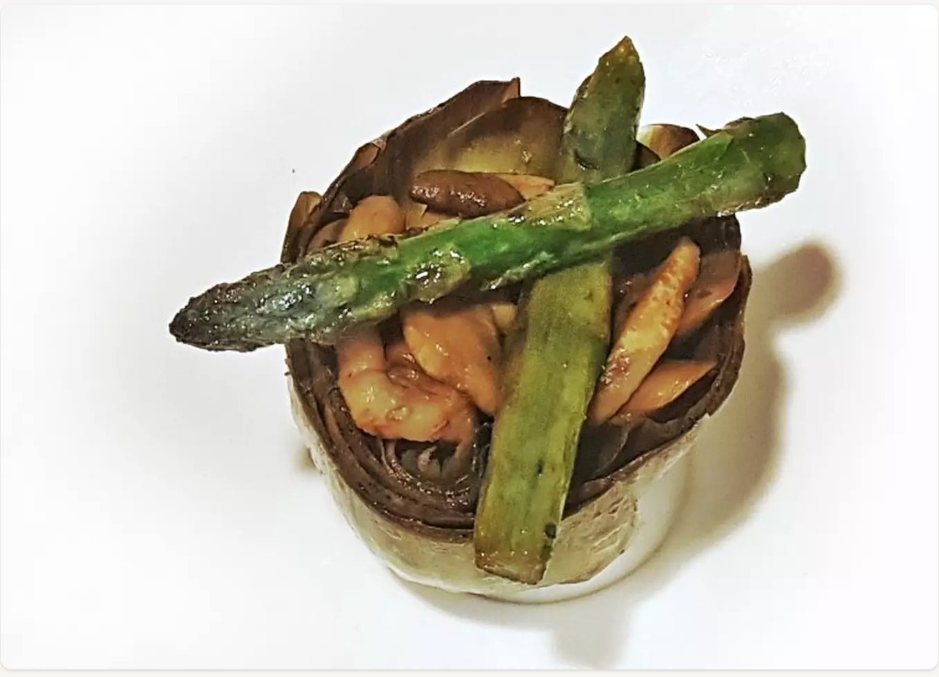 Alcachofas con gambas