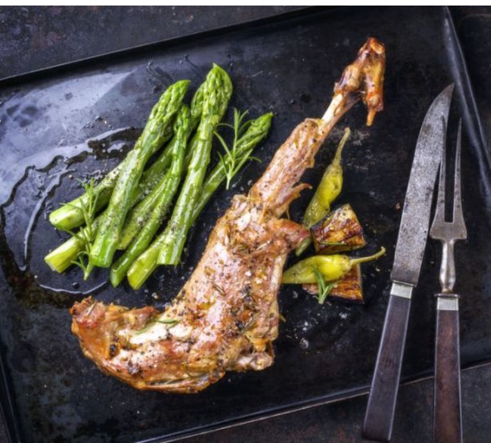 Pierna de cabrito al horno